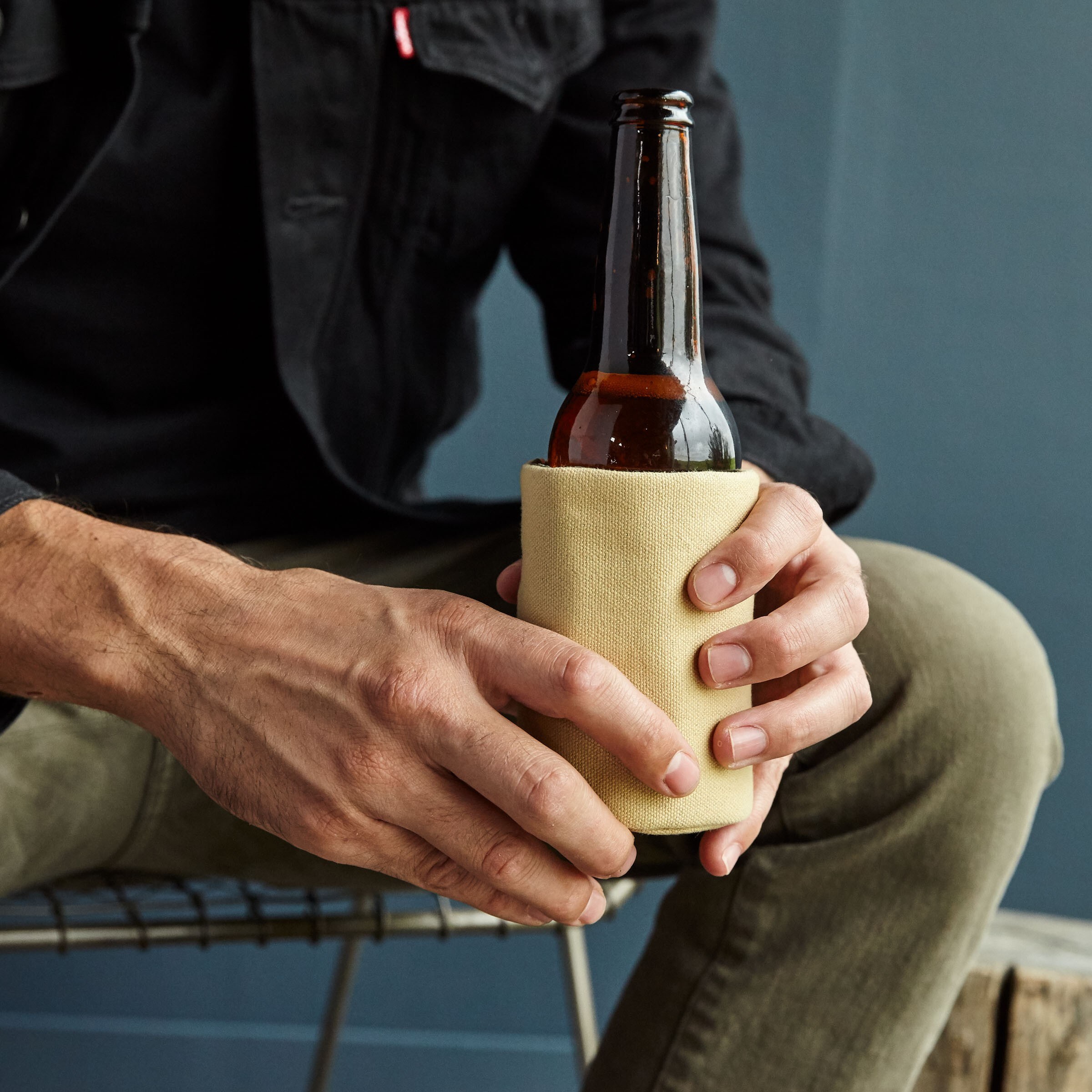 CITY CUT & SEW CAN HOLDER