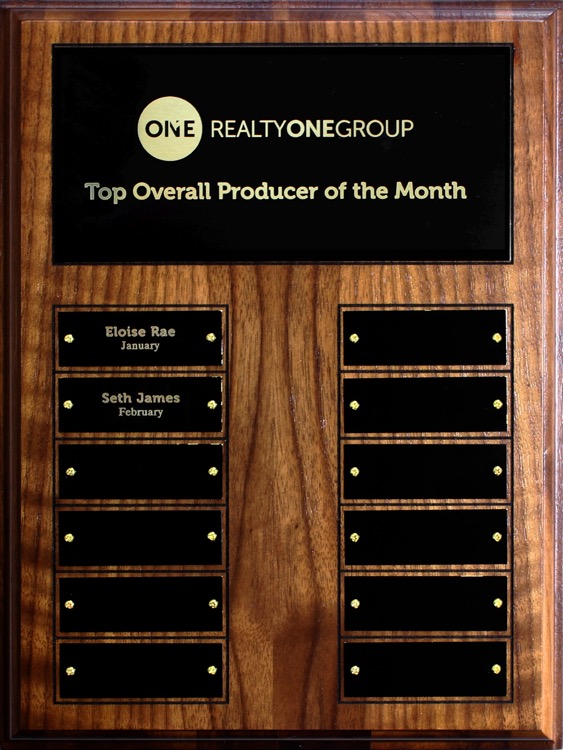 Walnut Eco-Plaque w/12 Perpetual Plaques 1
