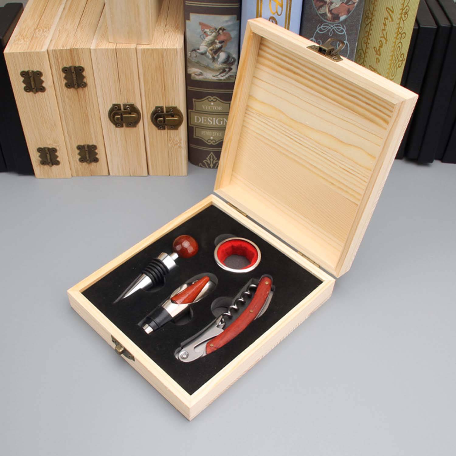 4 Piece Bamboo Wine Tool Set 4