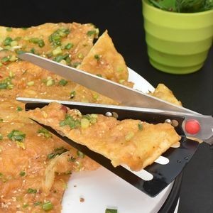 Pizza Scissors With Side Spatula And Ergonomic Handle 12