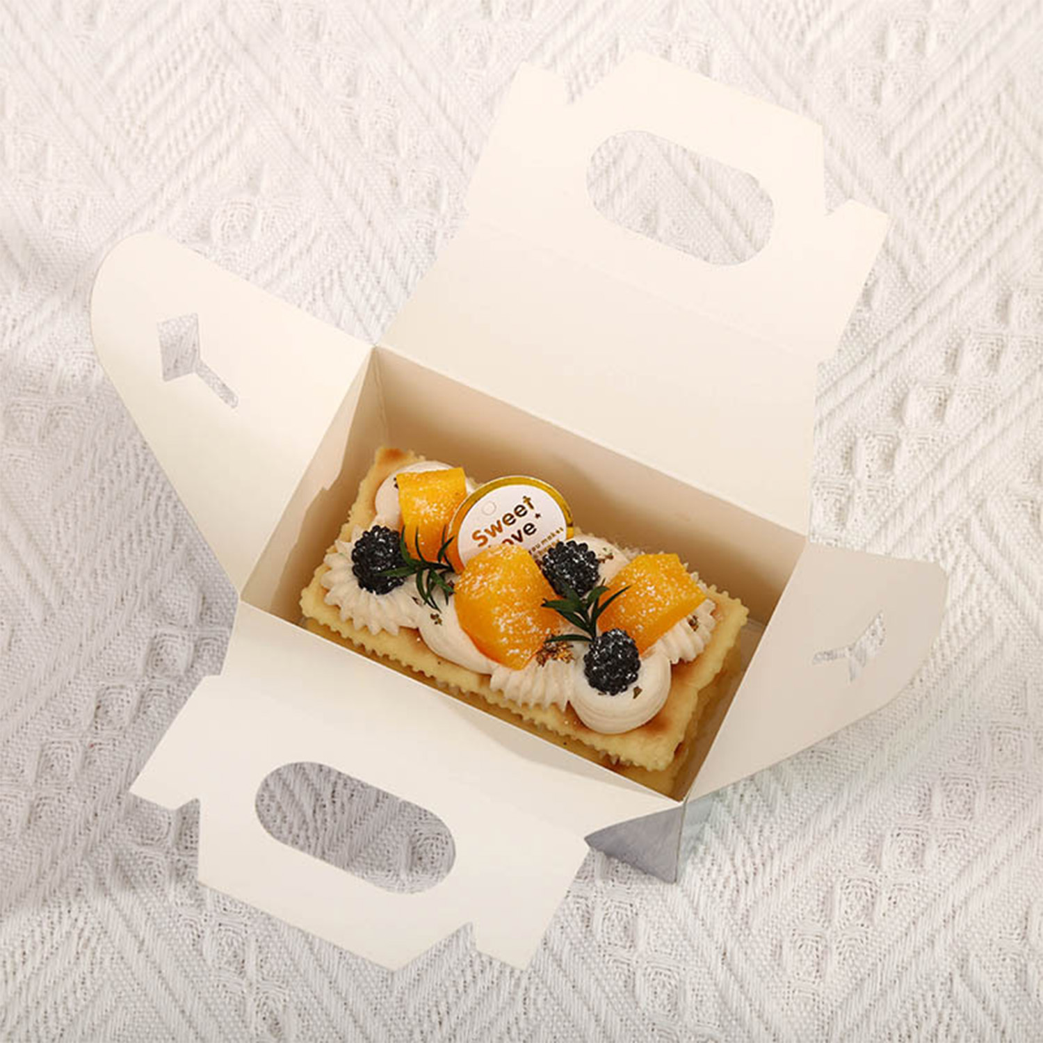 Portable Food Packaging Bakery Box 7