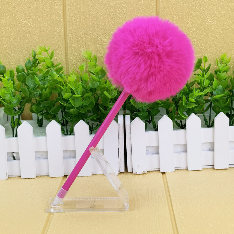 Pom Pen 4