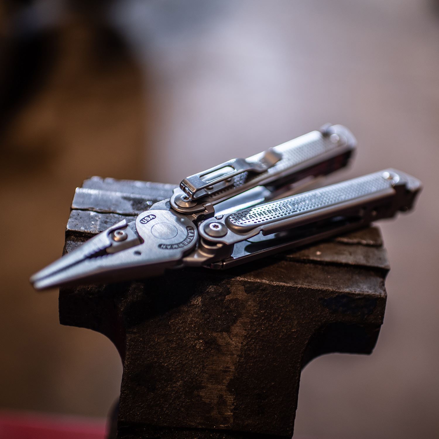 Leatherman® Free™ P2 2