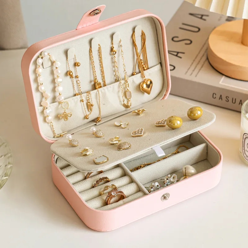 Customized portable jewelry storage box 1