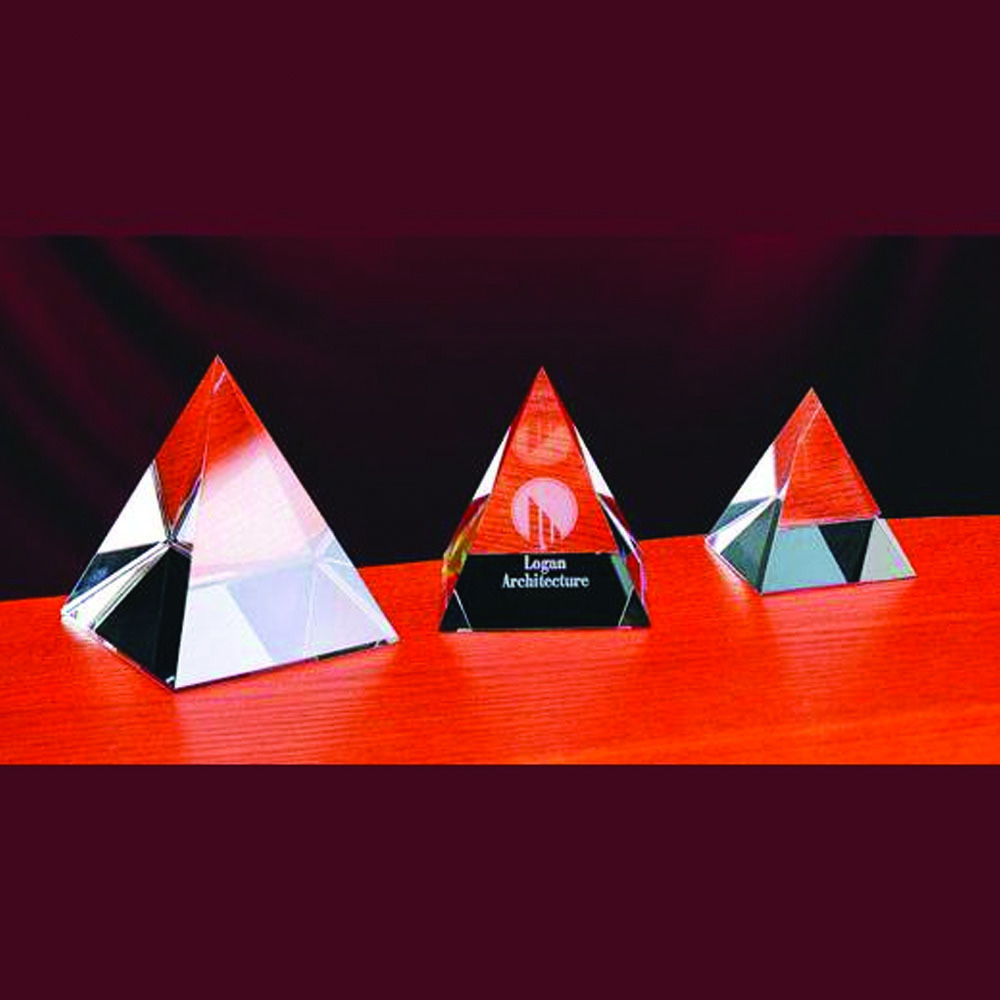 PYRAMID OPTIC CRYSTAL (MEDIUM) 2