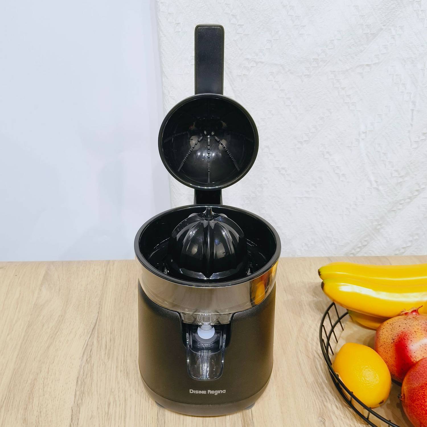 8Oz Durable & Efficient Electric Fruit Juicer 3