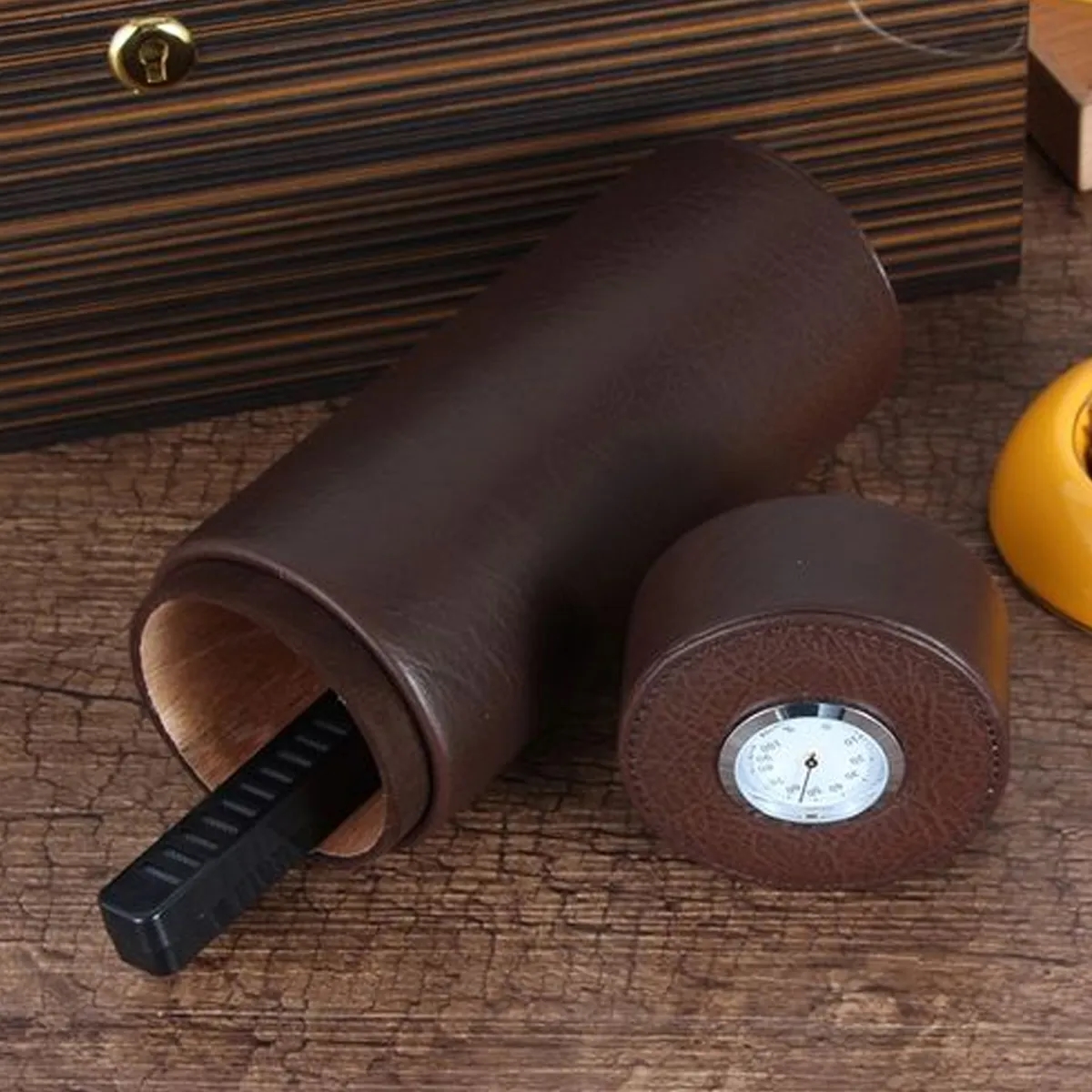 Travel Cedar Cigar Humidor Tube With Hygrometer 3