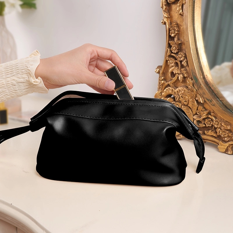Custom Portable Travel Cosmetic Makeup Bag 10