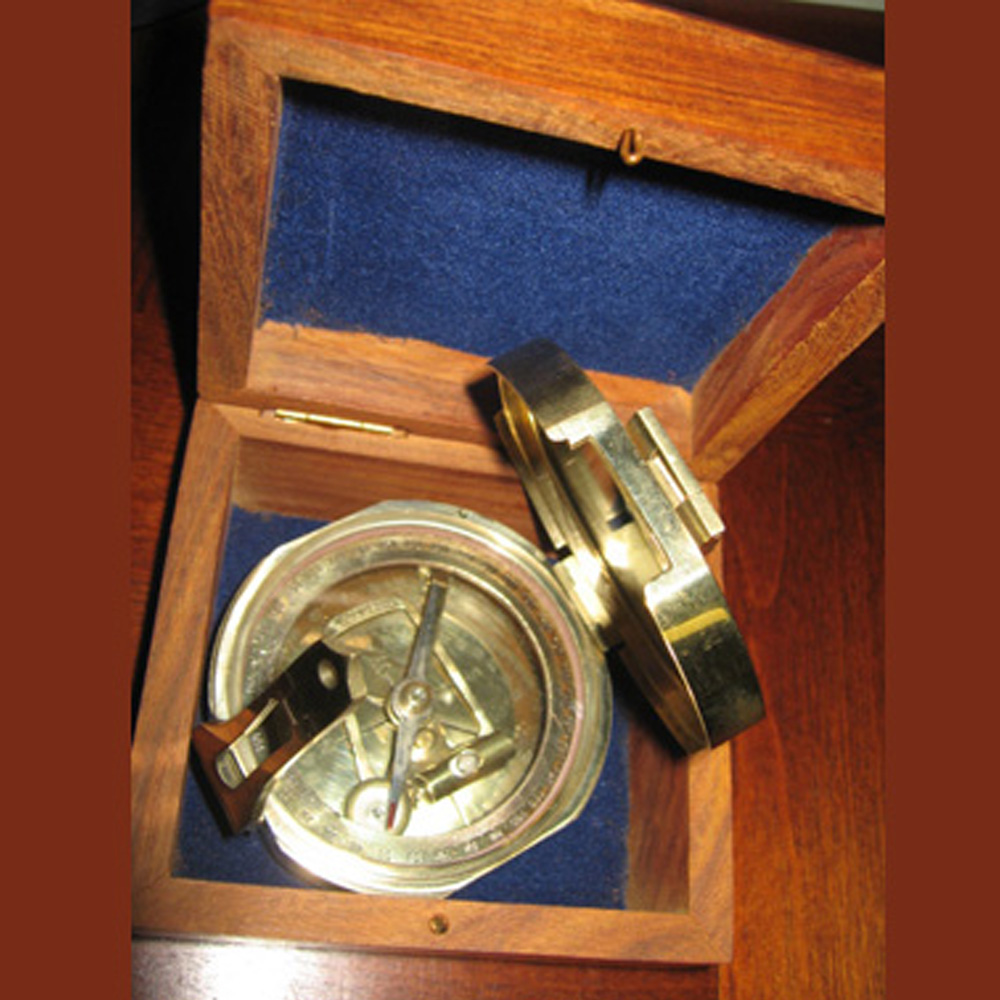 4" BRUNTON COMPASS IN WOOD BOX 2