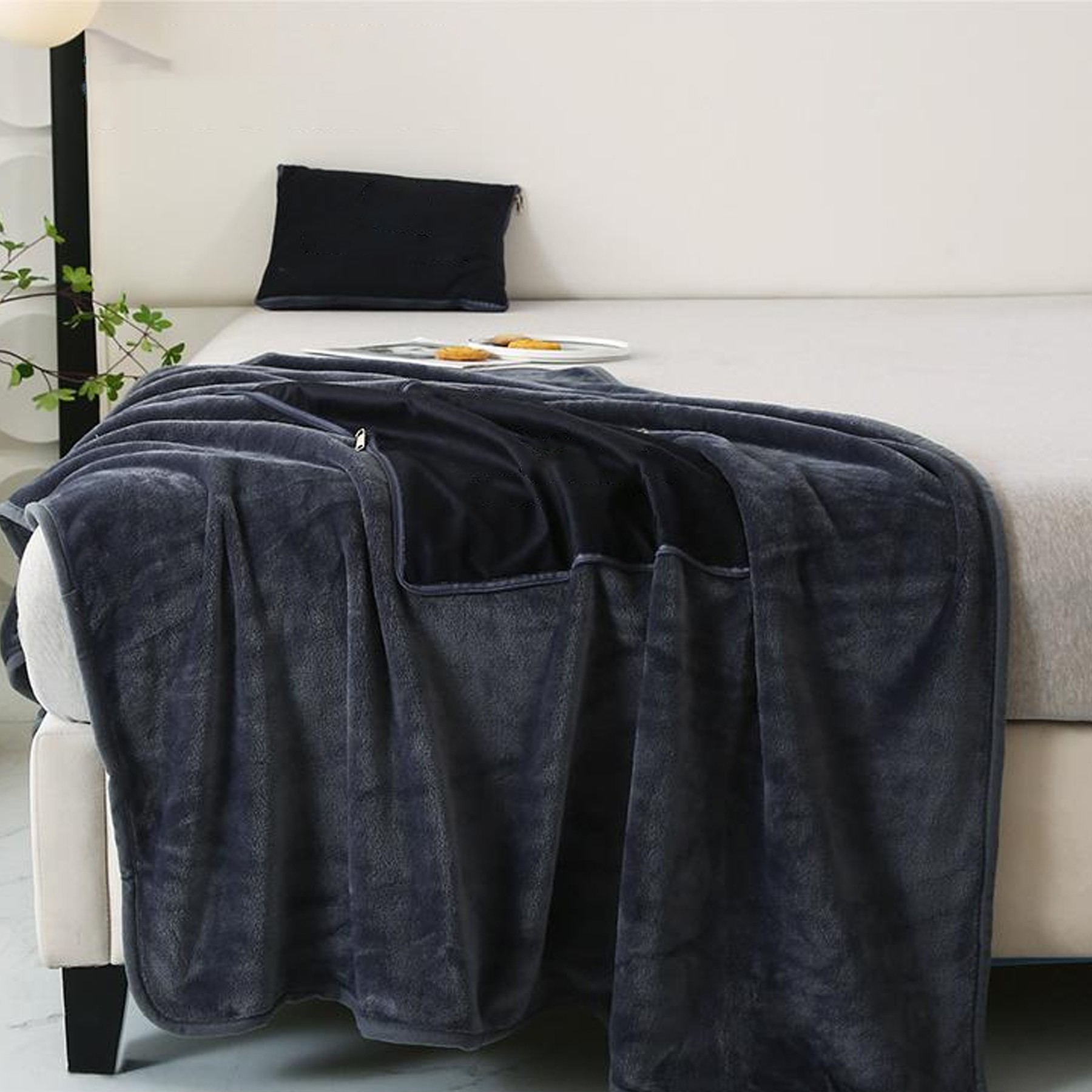 2-In-1 Dual-Purpose Car Pillow Blanket 5