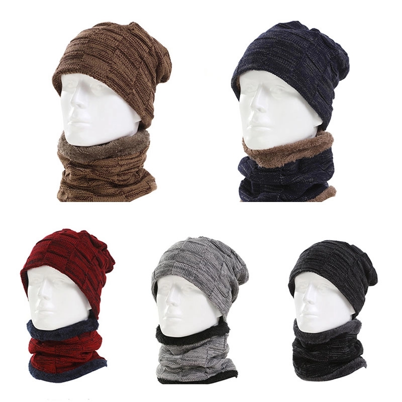 Custom Cold-Weather set contains a scarf  a beanie 2