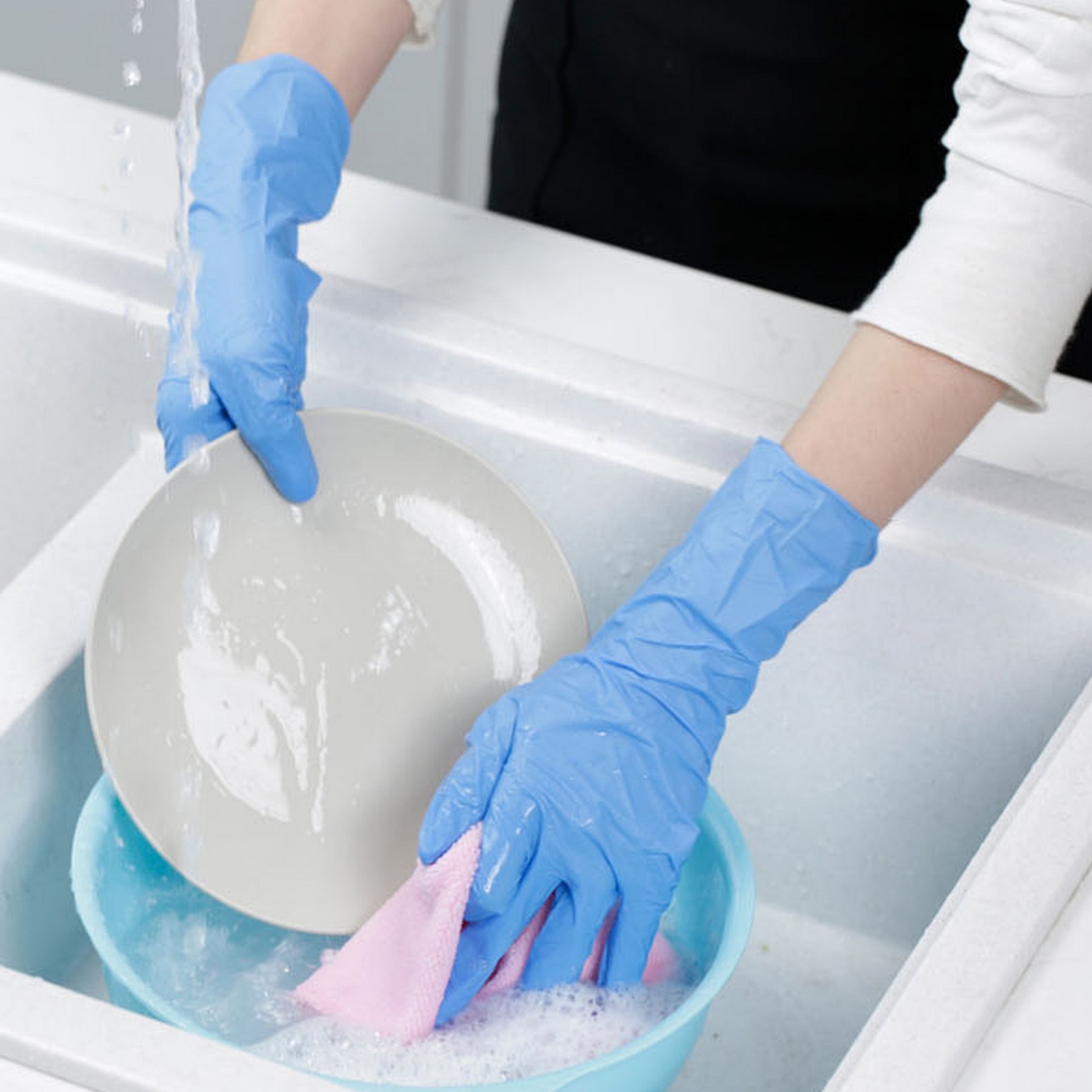 Disposable Nitrile Gloves 1
