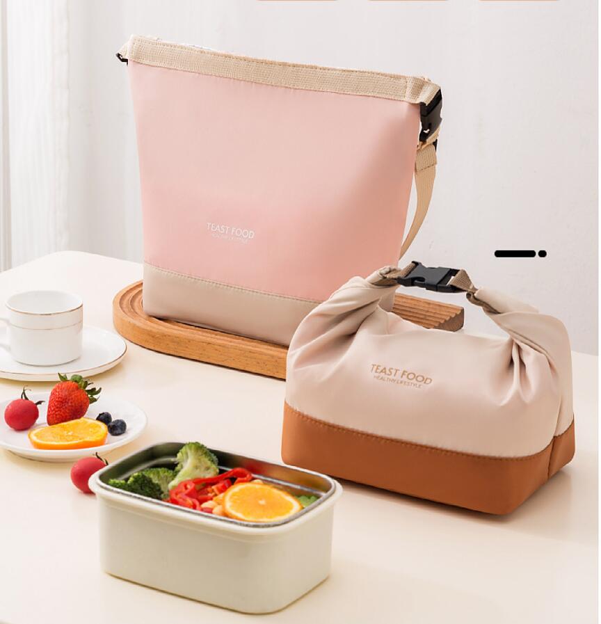 Insulated Crossbody Lunch Bag 4
