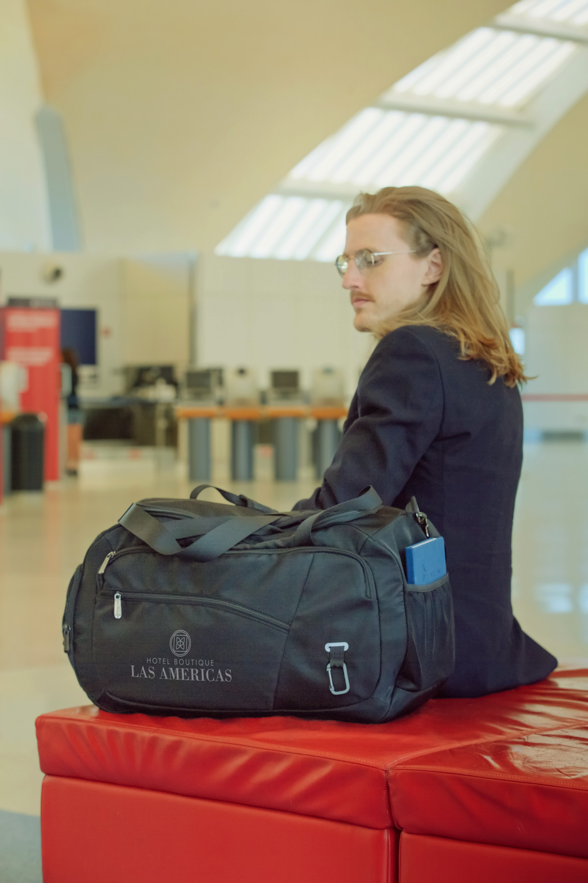 AeroLOFT® Jet Black Weekender Duffel 10