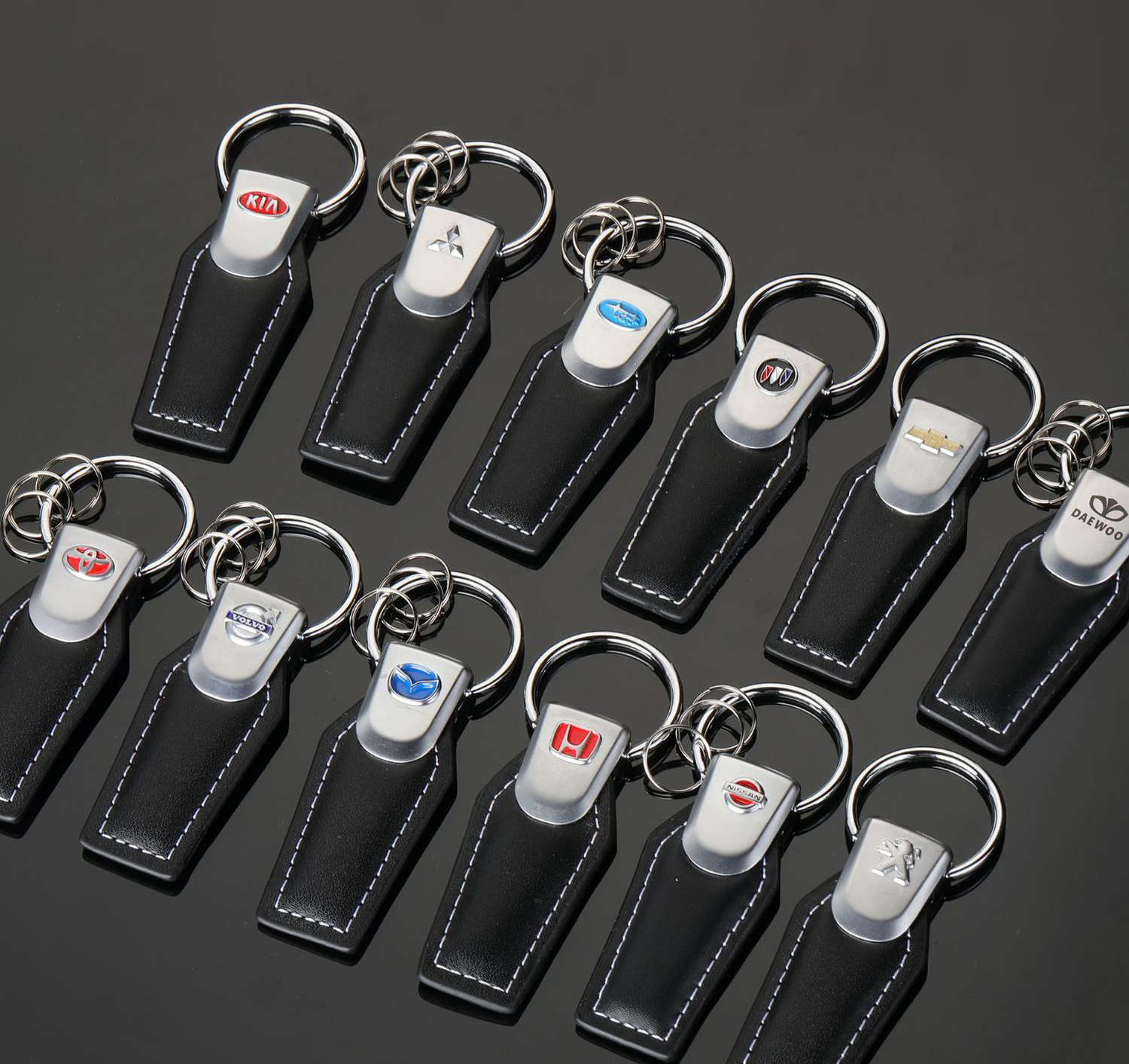 Personalized LOGO Custom PU Leather Keychain 3