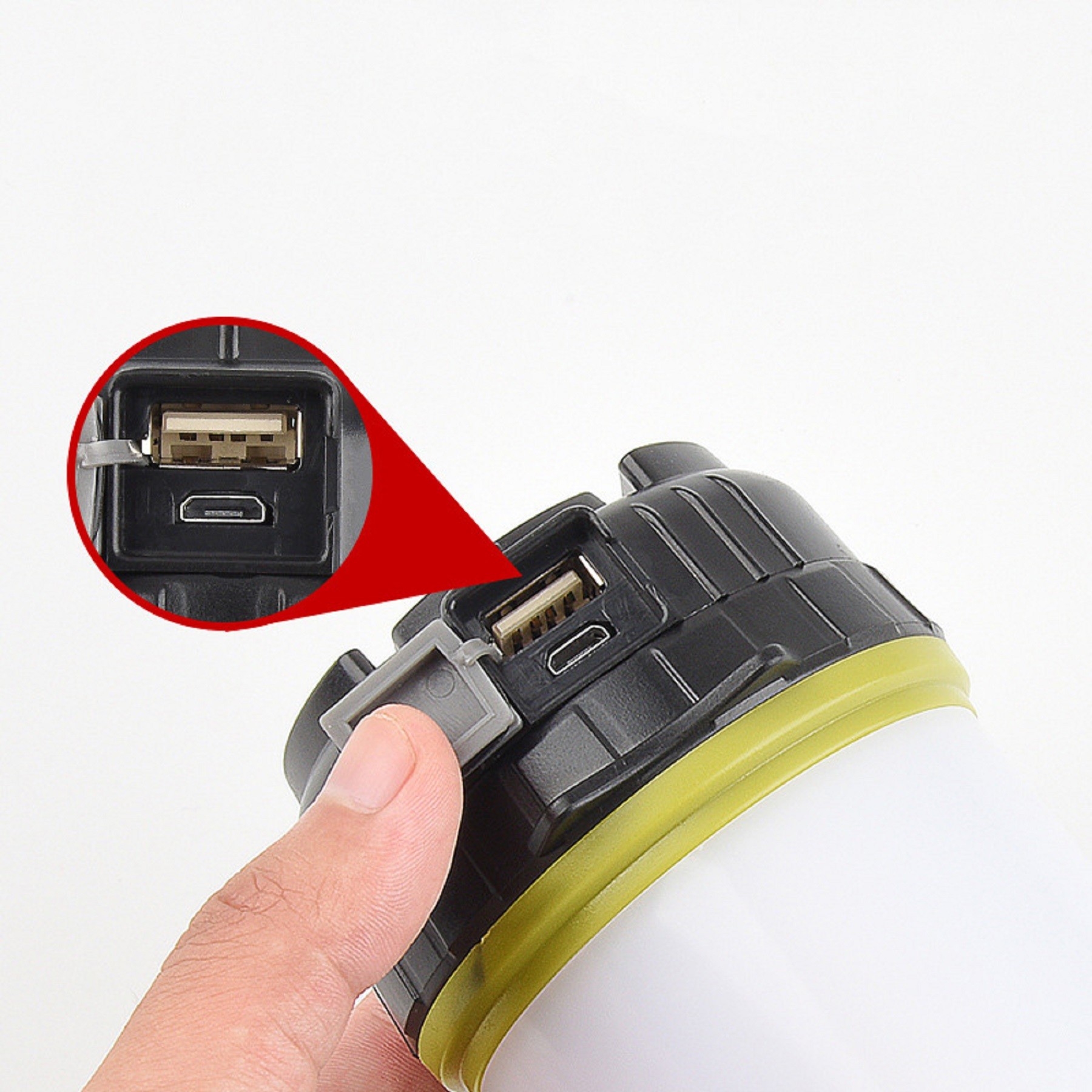 LED Outdoor Emergency Multi-functional Searchlight Flashlight 2