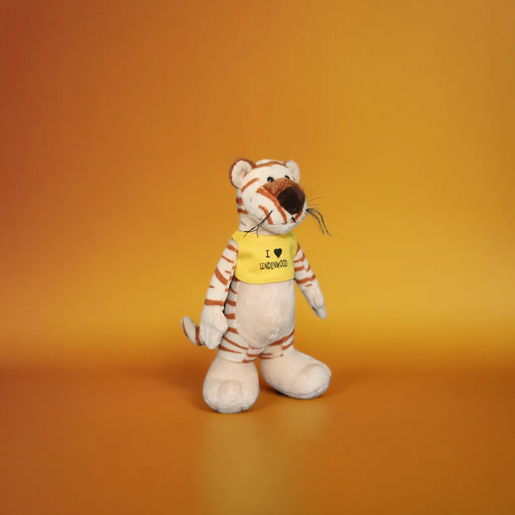 10" Long Body Tiger 10