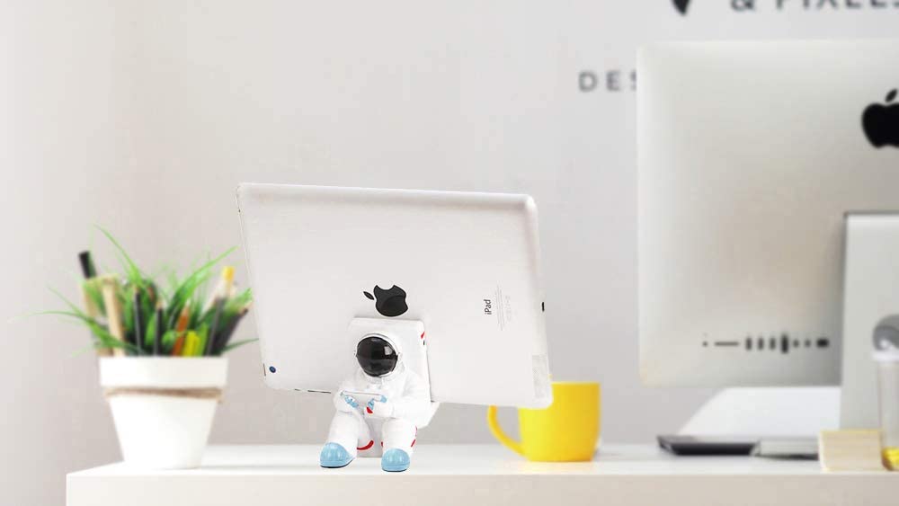 Creative Astronaut Cell Phone Stand/Tablets Phone Holder 6