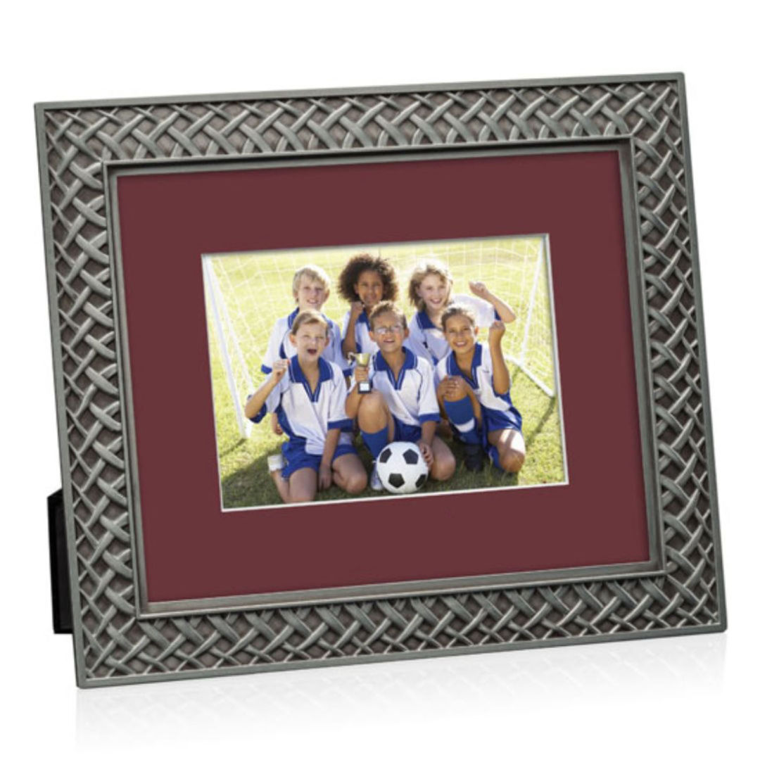 Camilla Frame 3