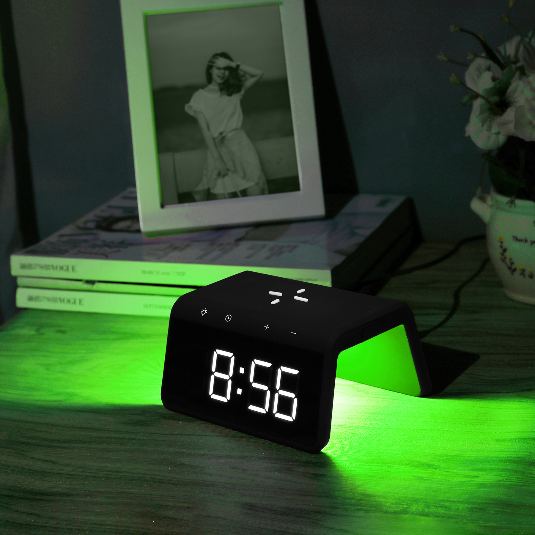 Digital Alarm Clock With Qi Certified 10W Wireless Charger A 16