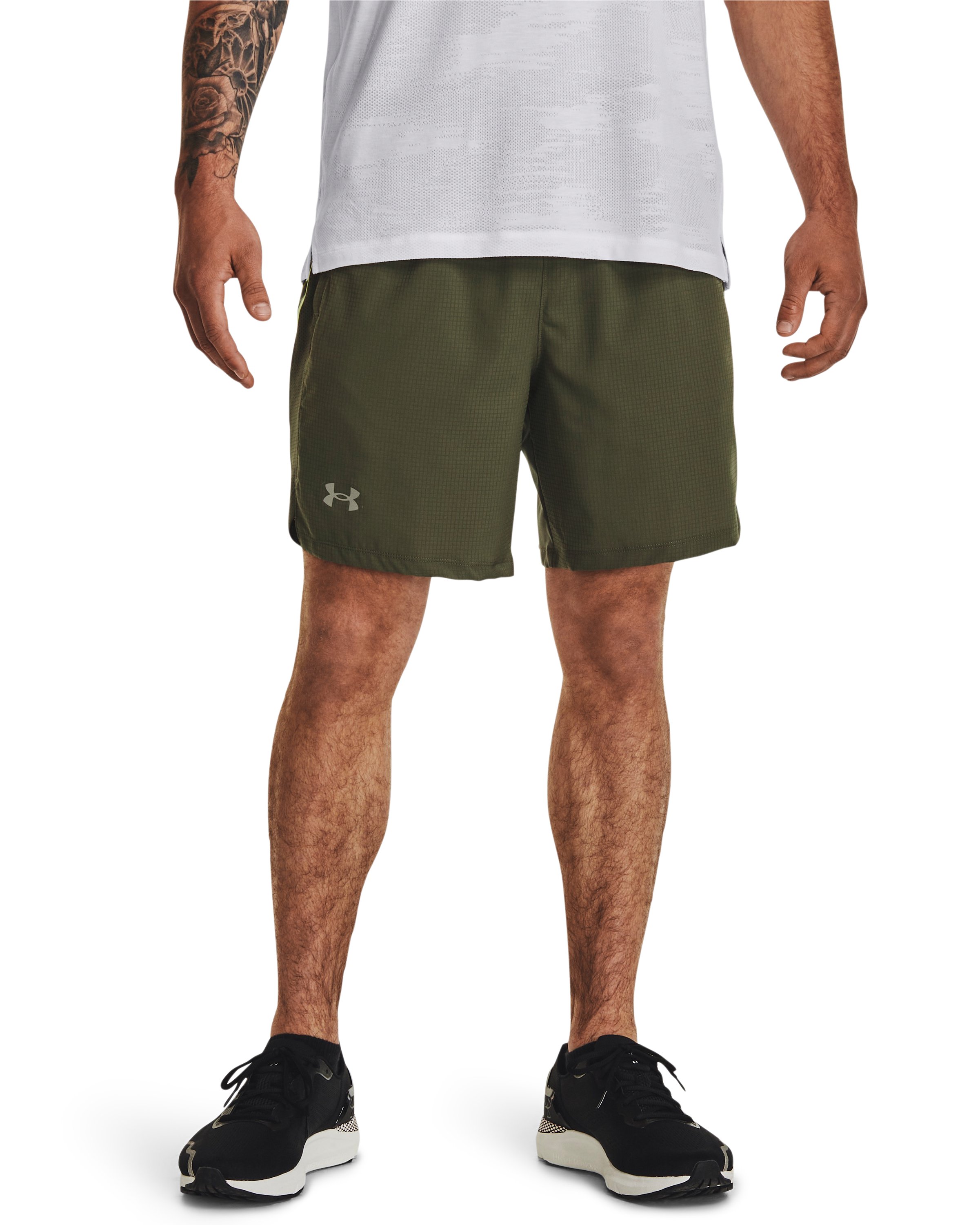 UA Launch Graphic Men's 7 Shorts 2
