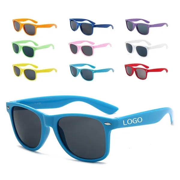 Classic Style Sunglasses - Timeless UV Protection 4