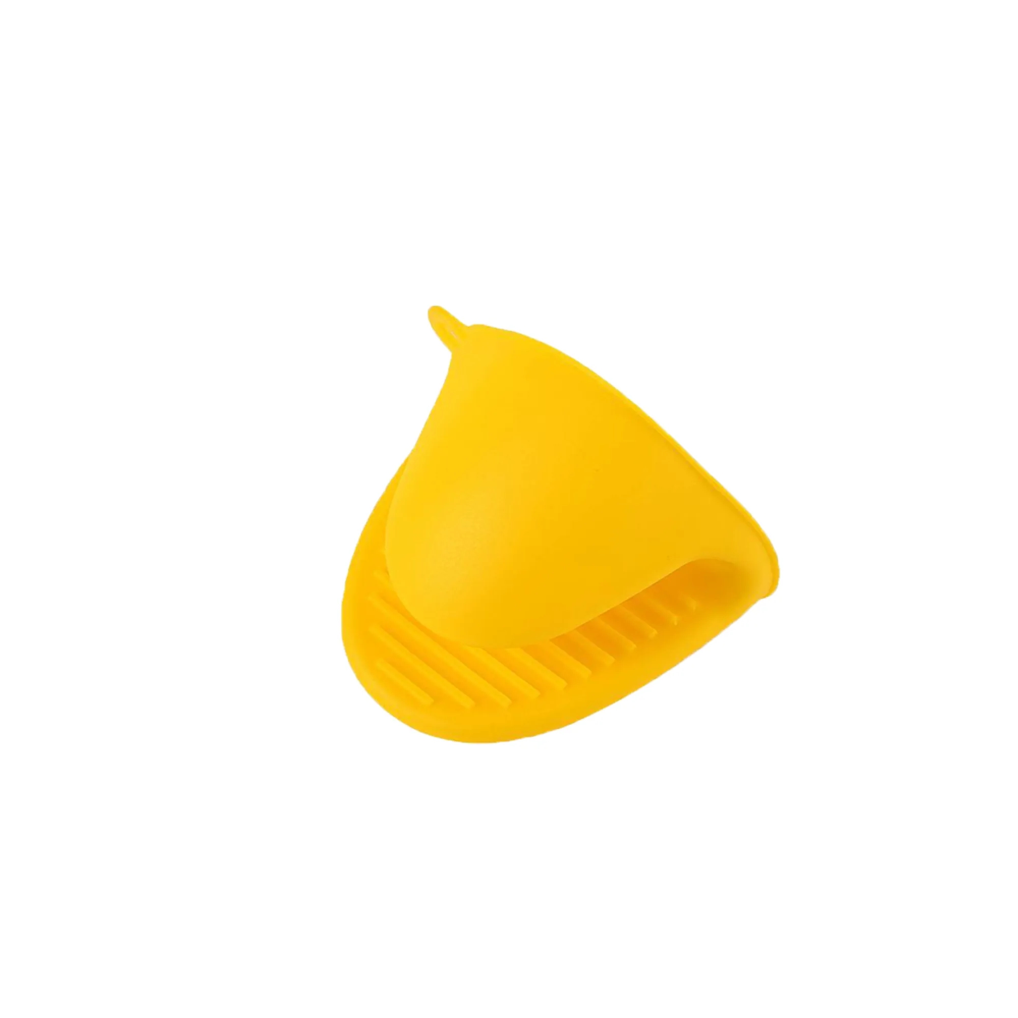 Oven-Baked Silicone Insulated Hand Clips 7