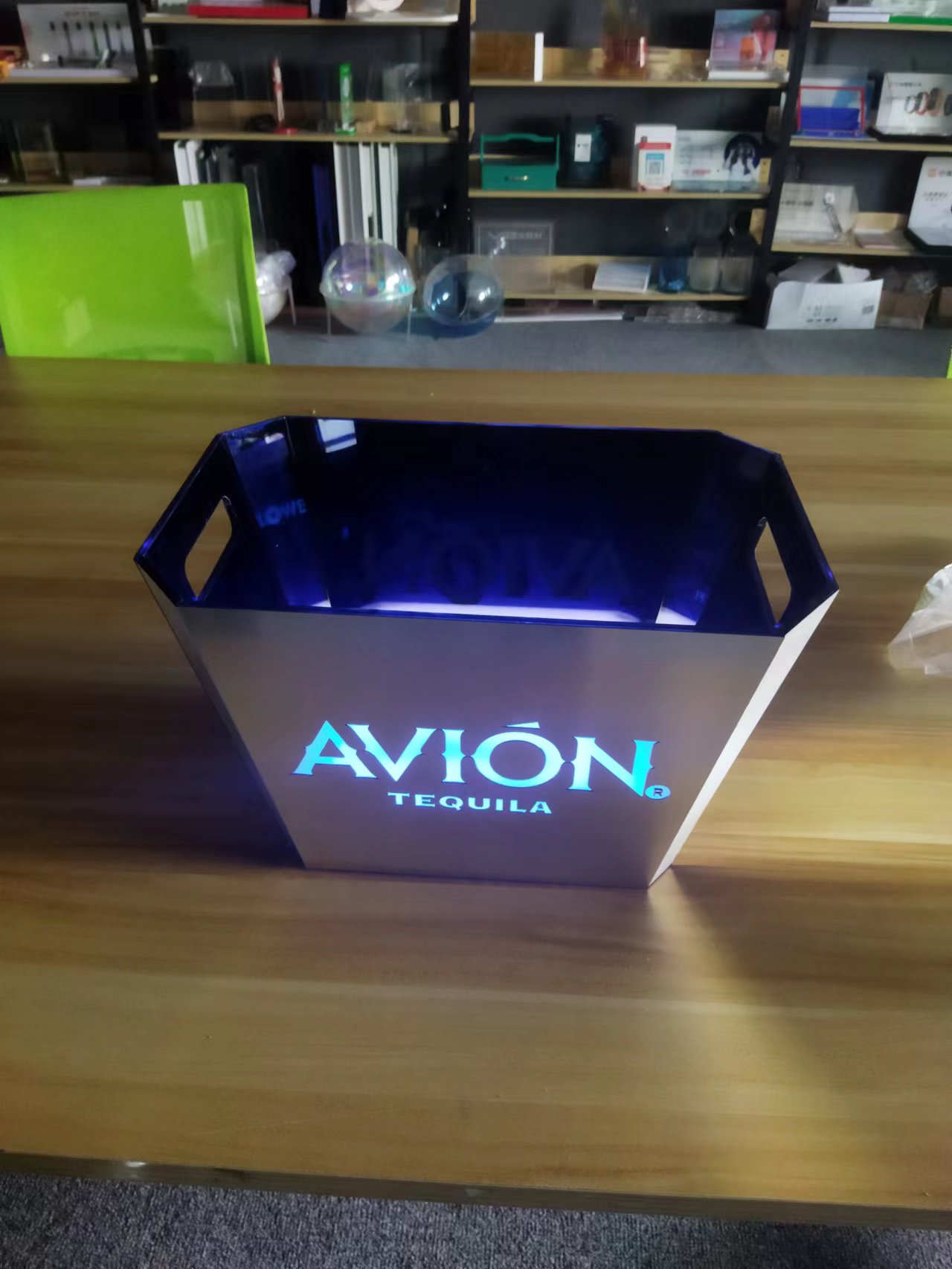 12L LED Custom Acrylic Ice Buckets 4
