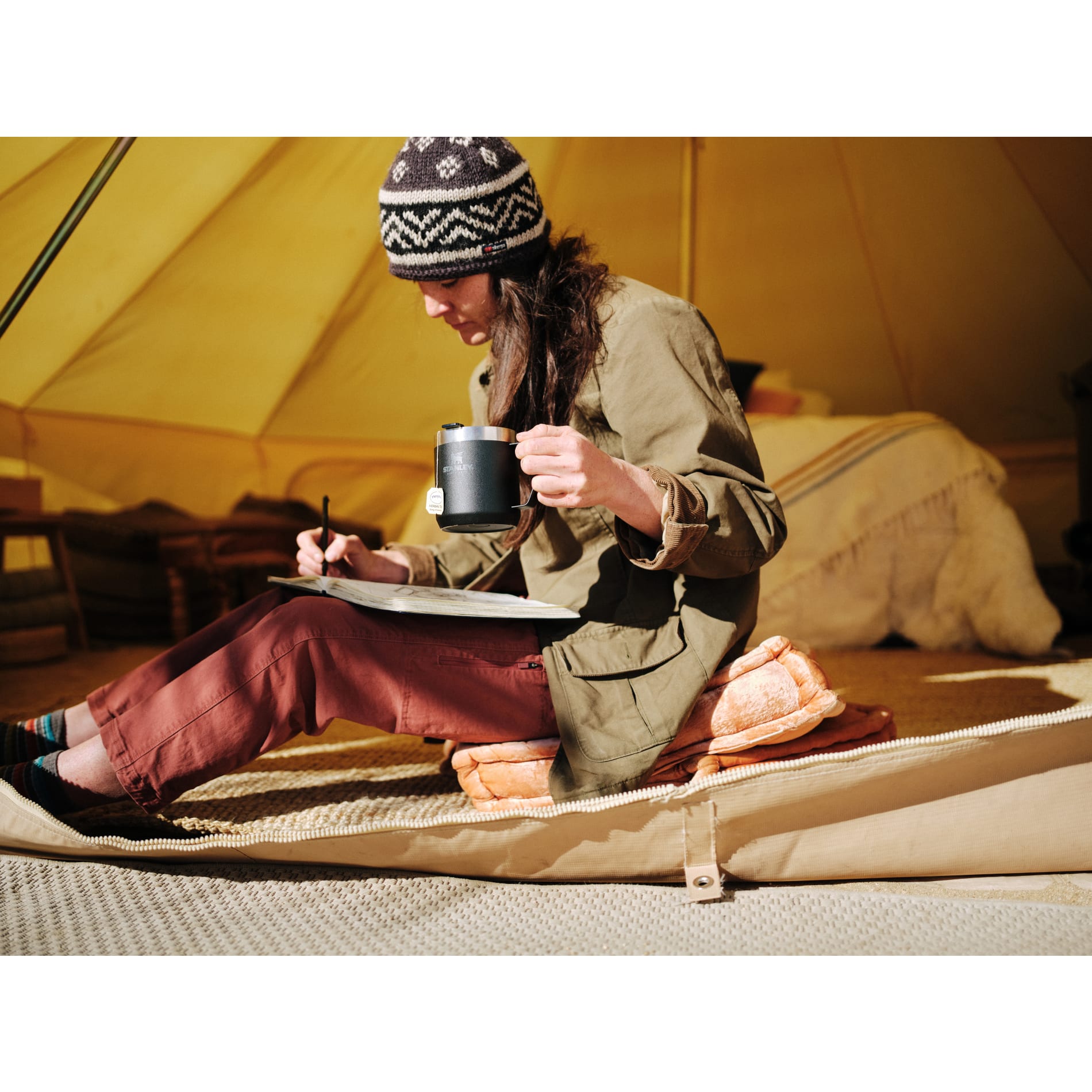 Legendary Camp Mug 12oz