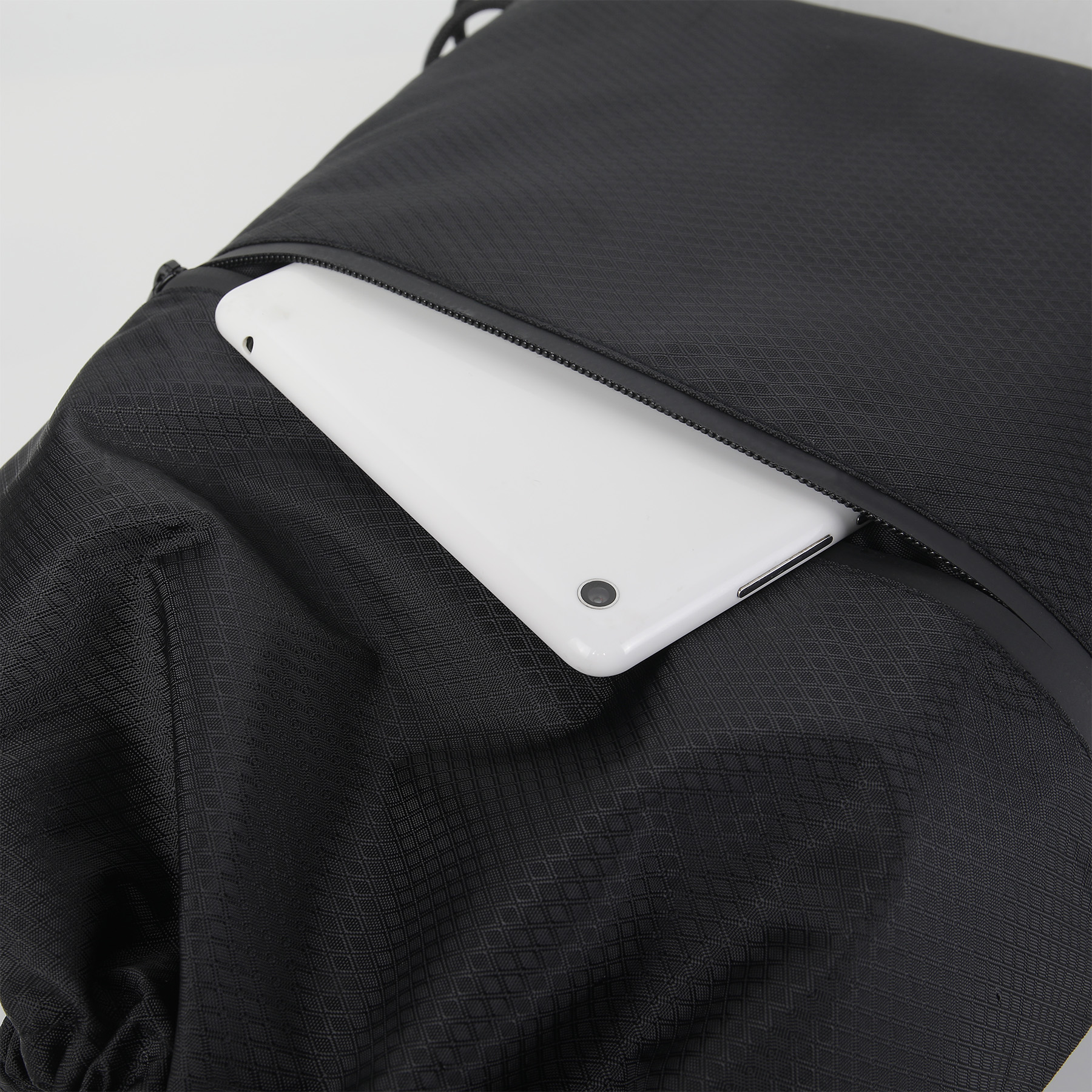 Waterproof Drawstring Gym Bag With Front Pocket 6