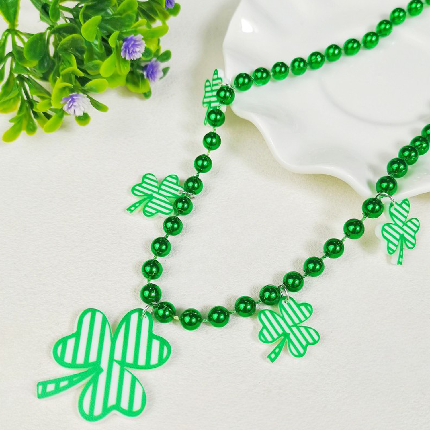 Fashion personality green clover necklace collarbone chain 3