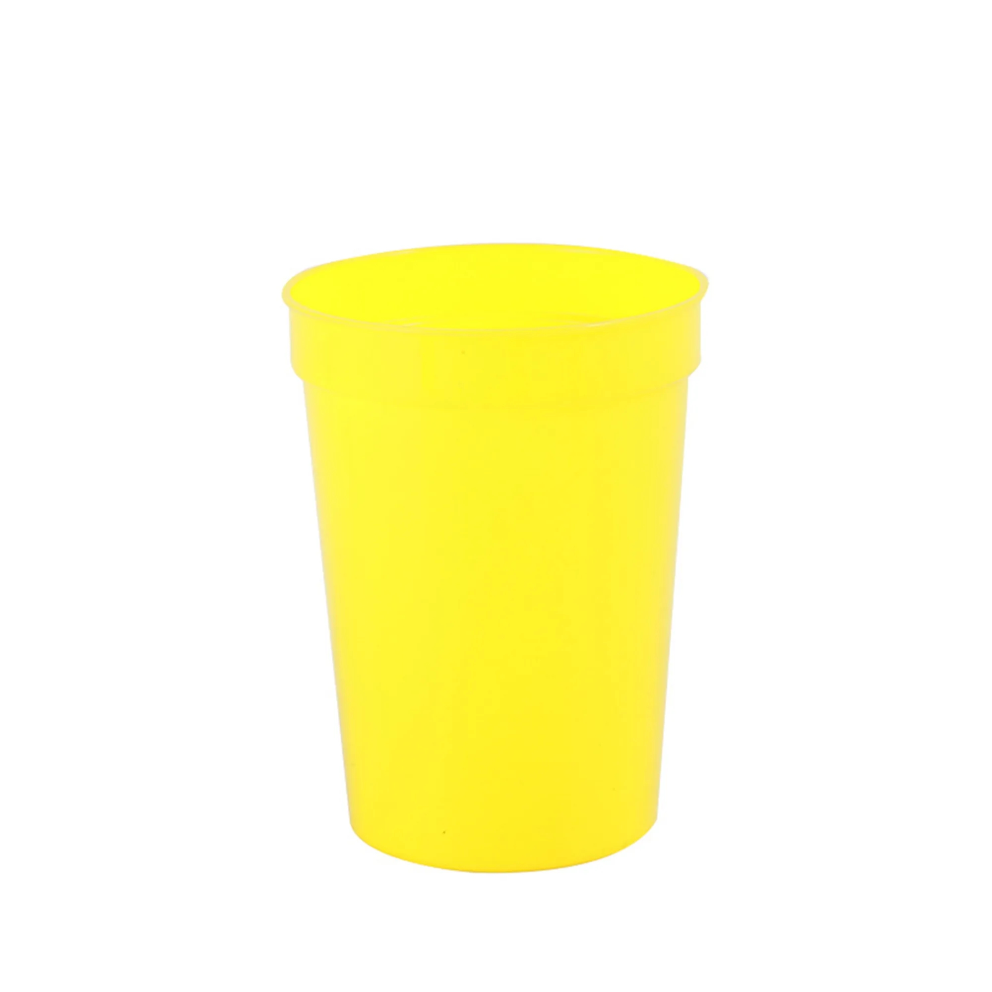 12oz Plastic Stadium Cup 2