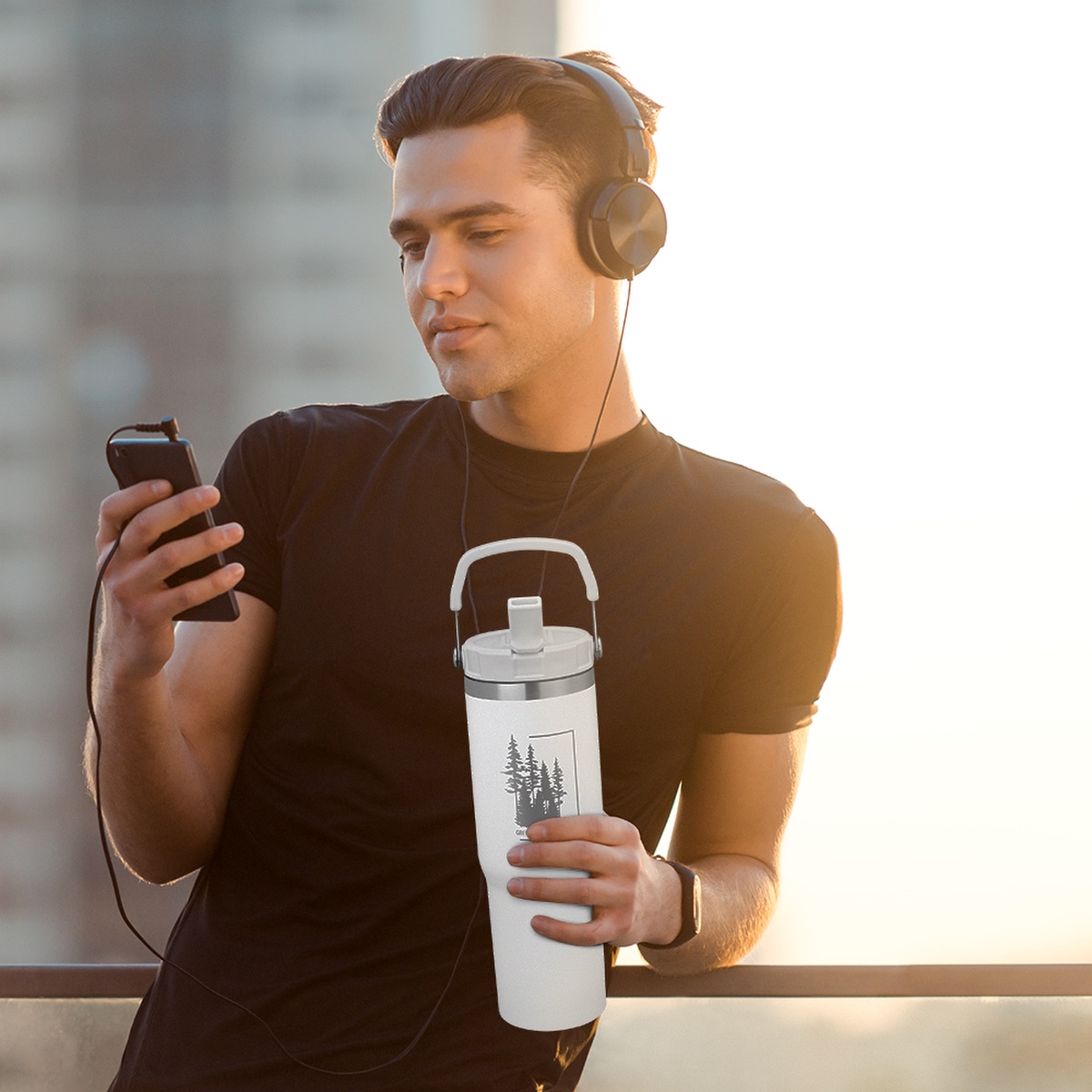 28oz Urban Peak® Pinnacle Flip Straw Tumbler 38