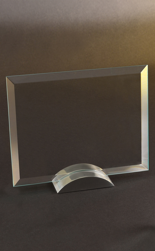 Large Prisma Award 4