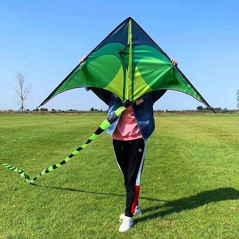 Grand Delta Dancer Kite 12