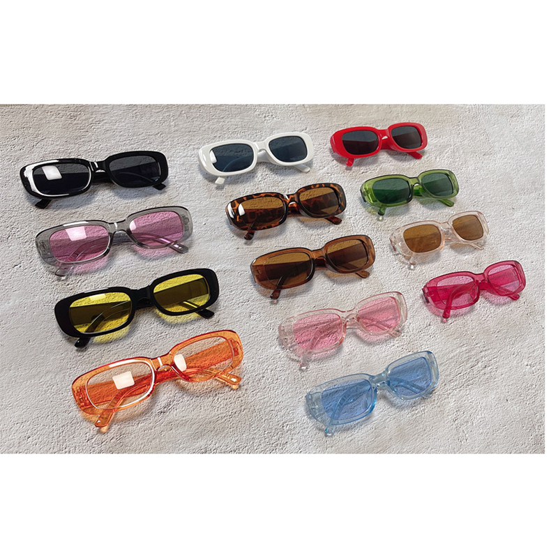 Rectangle Retro Fashion Sunglasses for Women Men 16