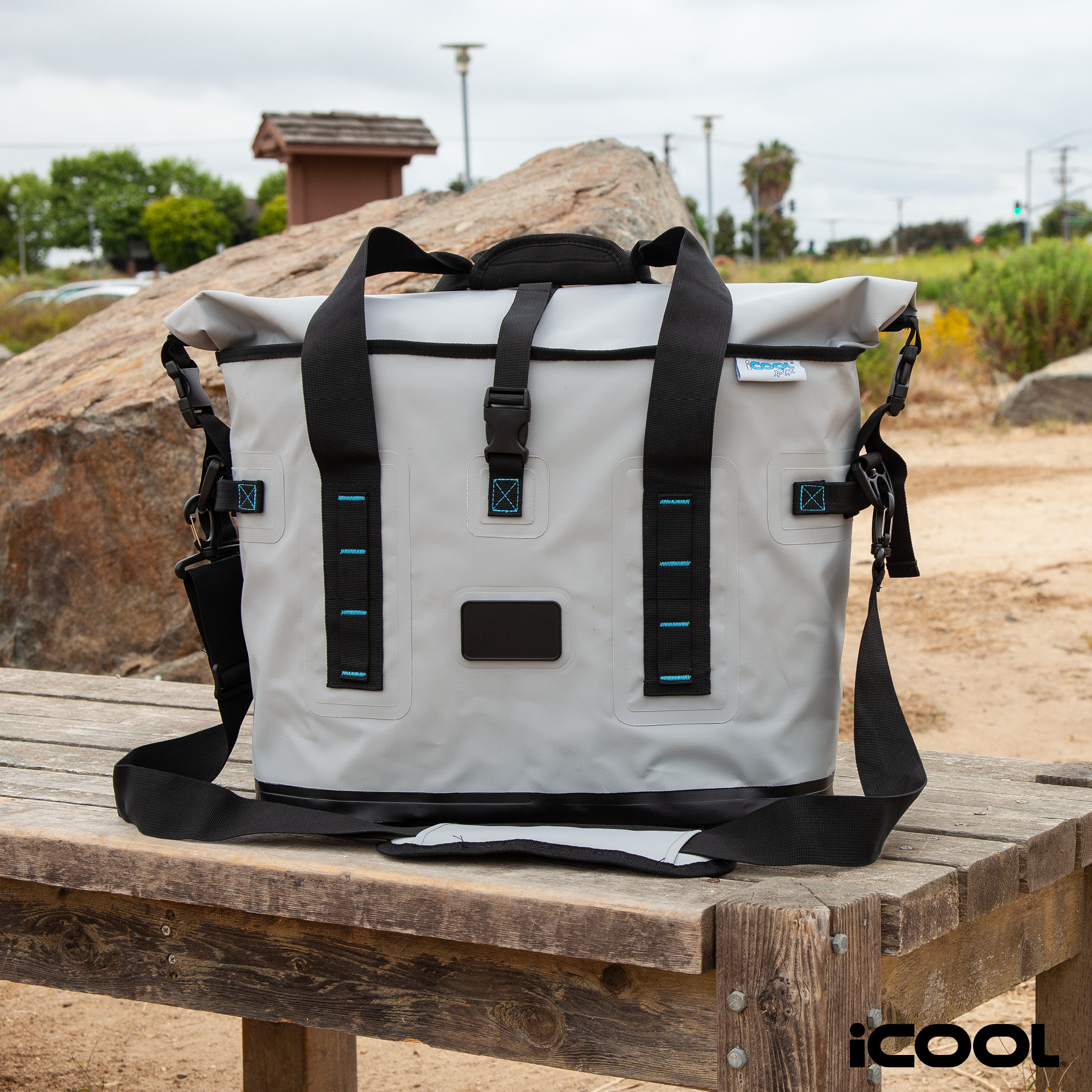 iCOOL® Xtreme Adventure High-Performance Cooler Bag 5