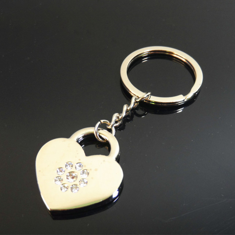 Diamond-Studded Heart Shape Metal Keychain 6
