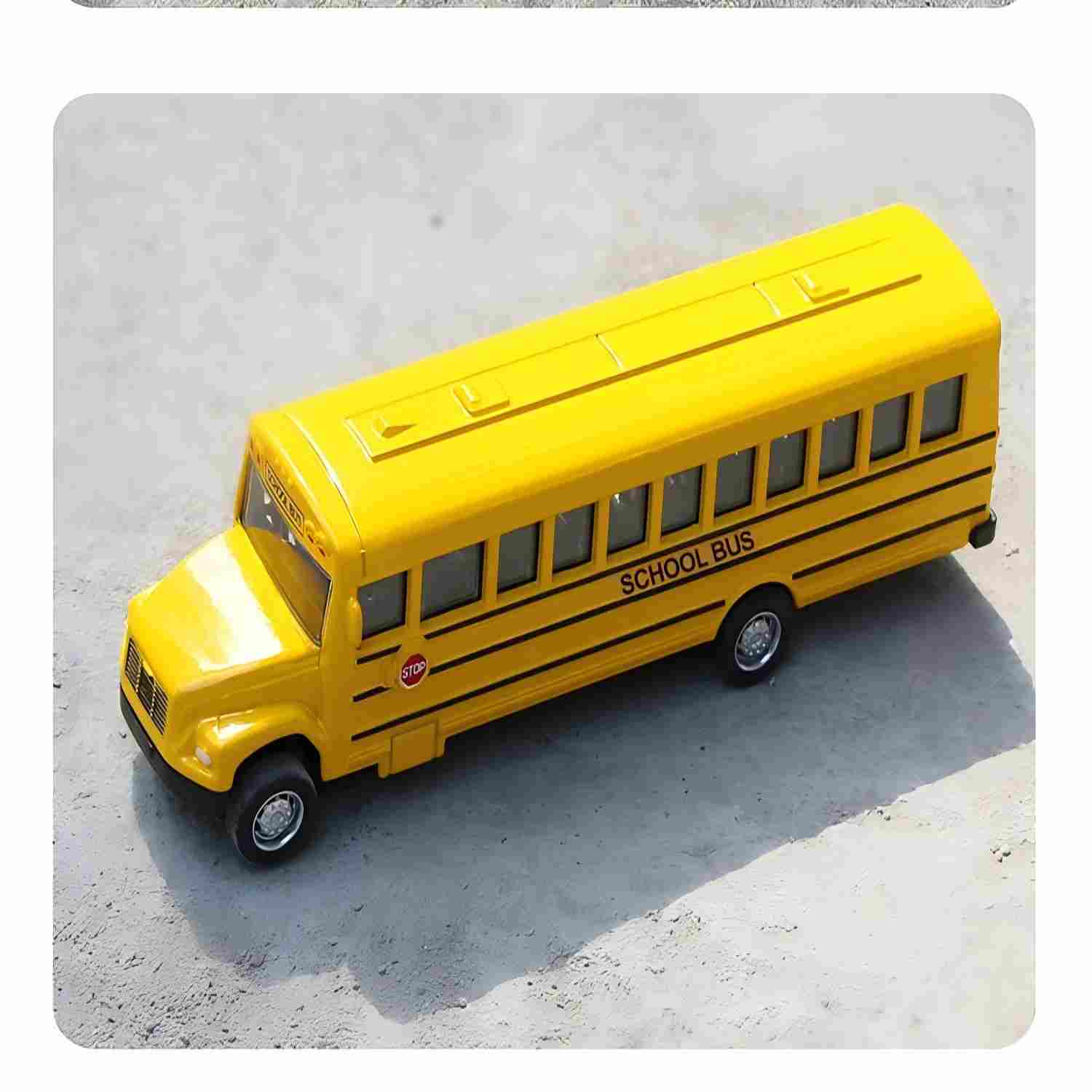 kids Realistic Alloy Pull Back School Bus Toy 4