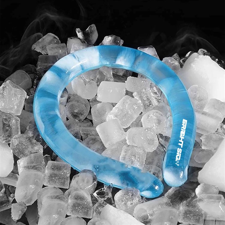 Wearable Ice-Free Neck Cooling Tube 2