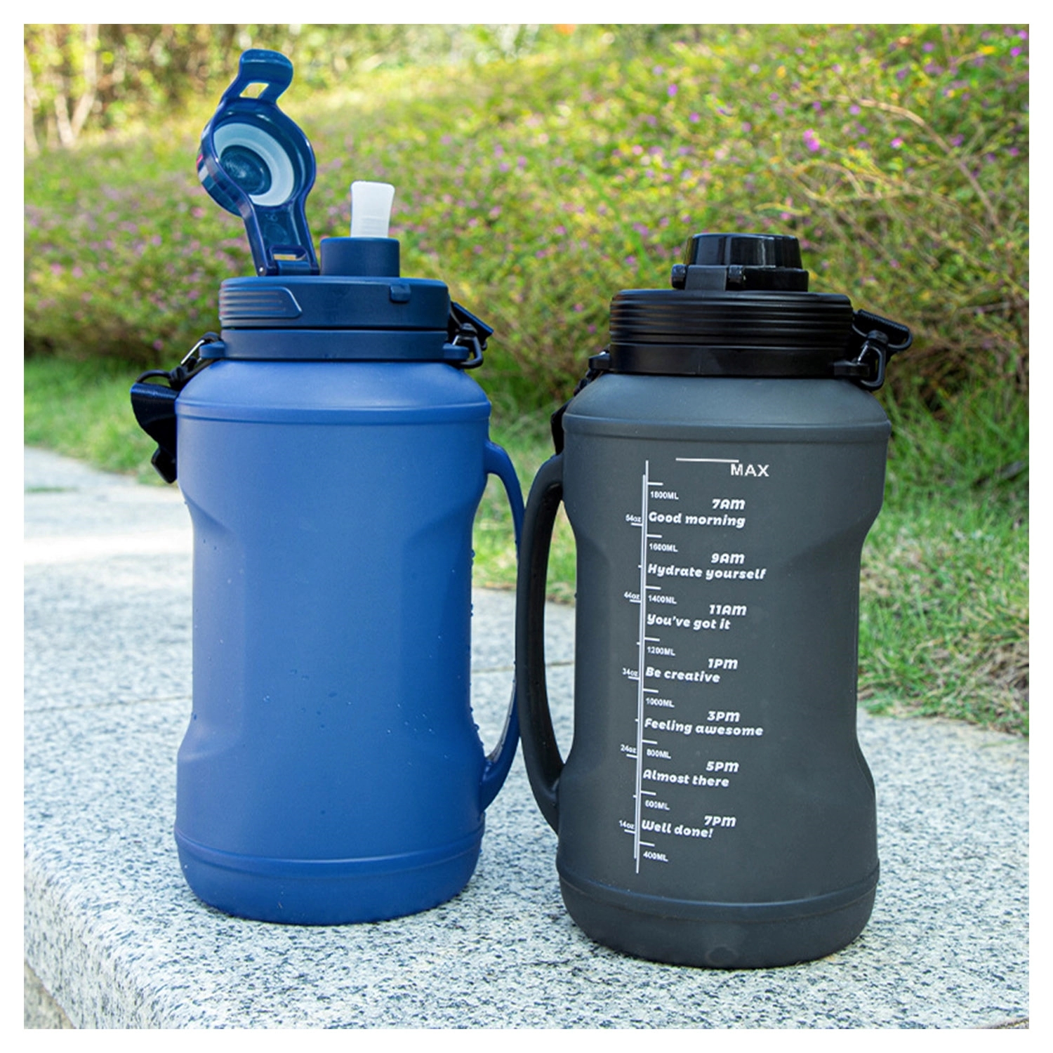 2L Collapsible Water Bottle With Time Marker 3