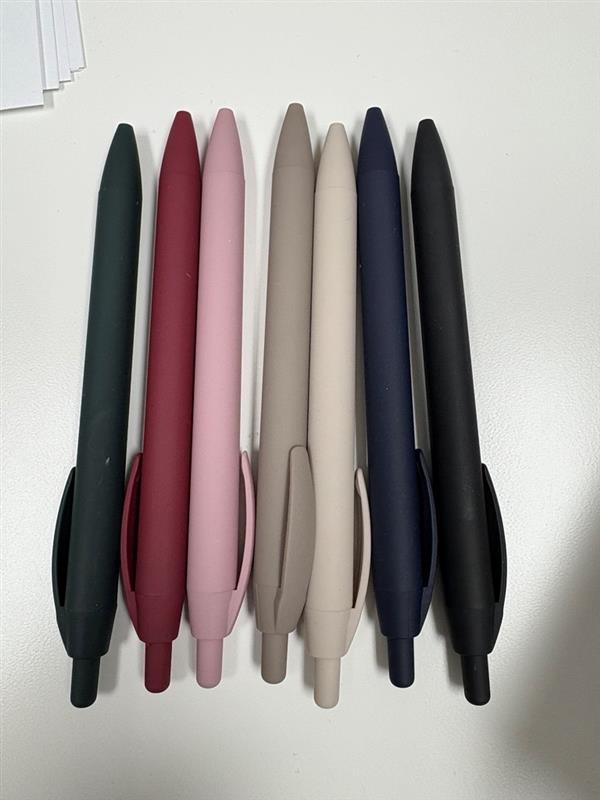 Celeste Hybrid Gel Pen 25