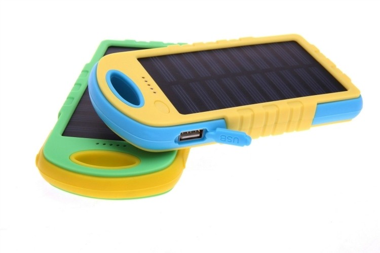 Outdoor USB Power Bank Solar Charger 2
