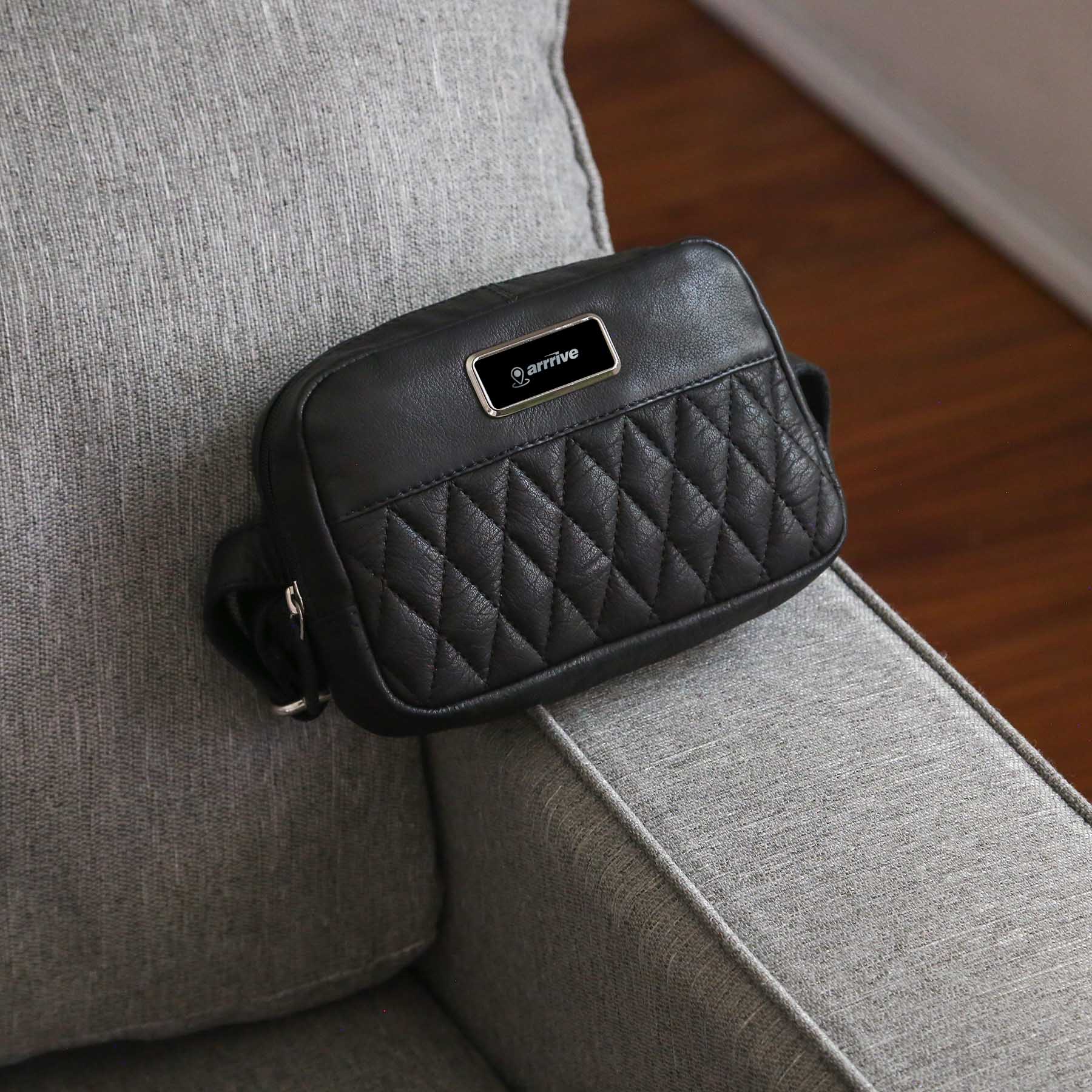 Brea Canyon Leather Cross Body Bag 21