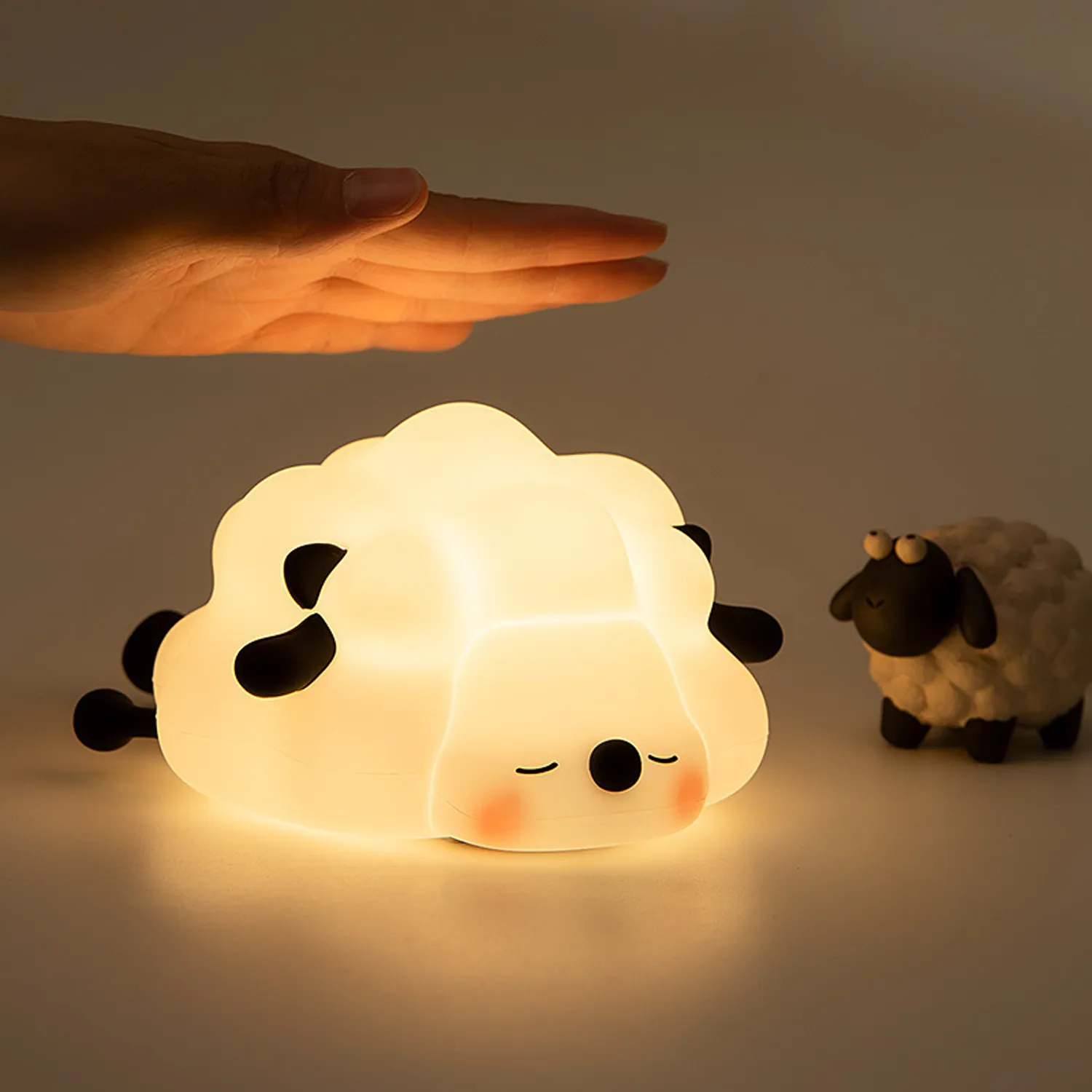 Food Grade Silicone Squishy Sheep LED Lamp 4