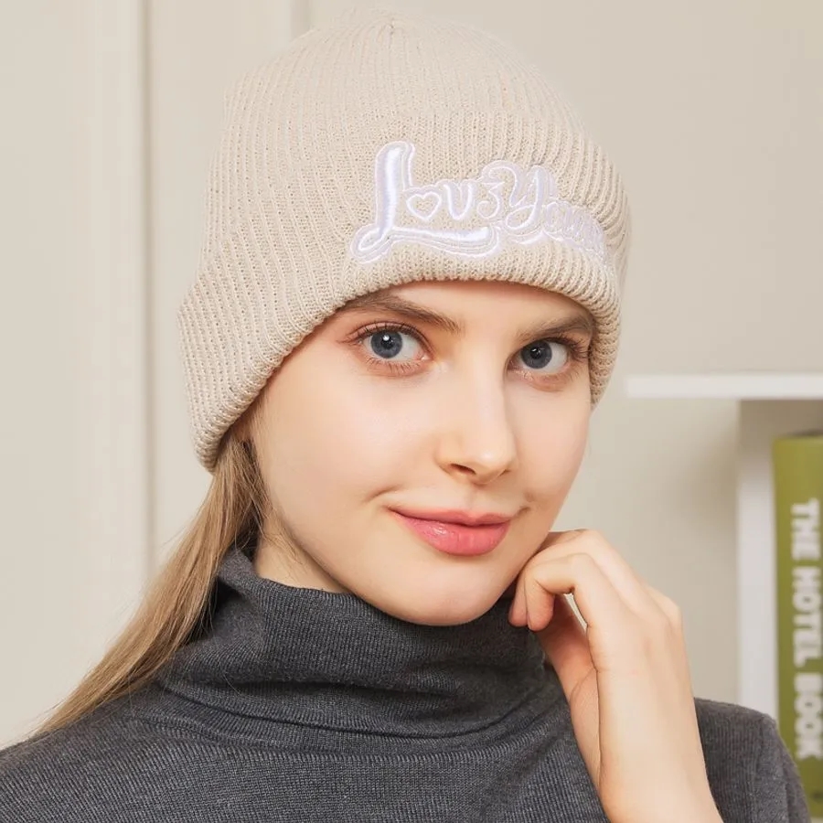 Aesthetic Acrylic Beanies 16