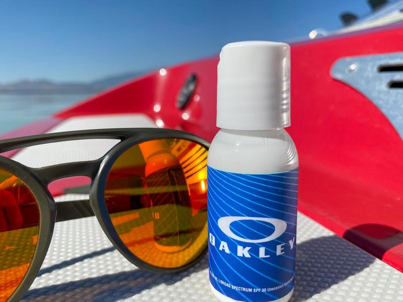 1 oz. SPF 30 Sunscreen in Clear Round Bottle 1