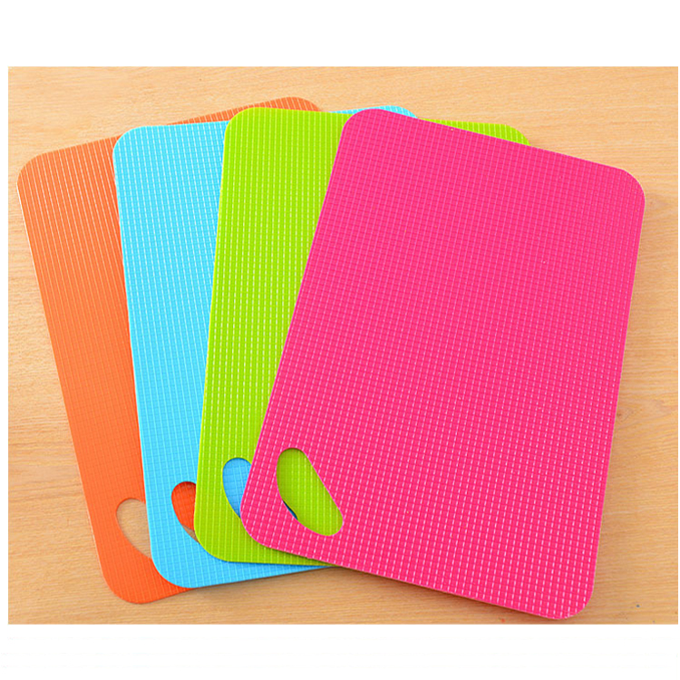 Plastic Cutting Board 4