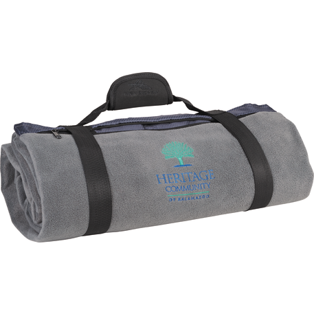 High Sierra® Oversize Picnic Blanket 5