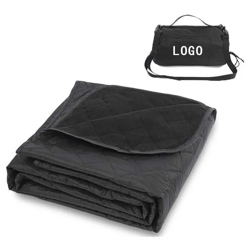 Waterproof And Warm Outdoor Picnic Mat 3